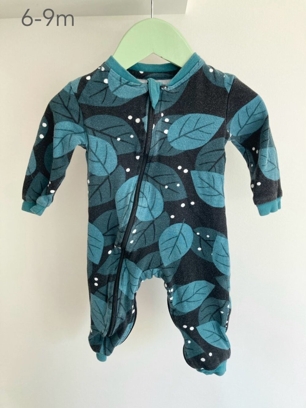 💙2/$25 ZippyJamz 6-9 Months Baby Leaves Zip Sleeper Footless